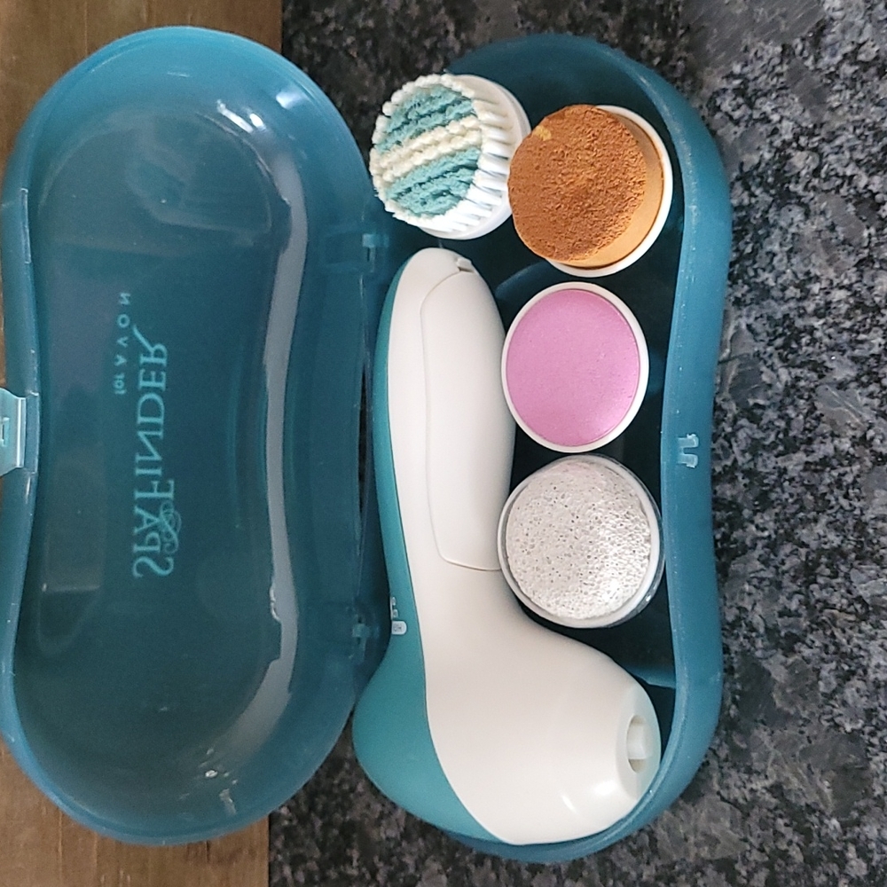Avon Spa Finder - Ultra Cleaning System Nail and Skin Brush